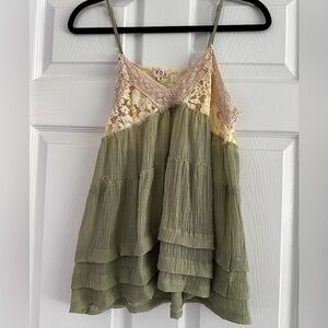 POL Floral Green Lace Pastel Ruffle Hem Cami Tank Top size S NWOT tunic blouse
